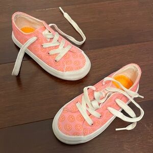 Tommy Bahama Toddler Sneakers. Size 9